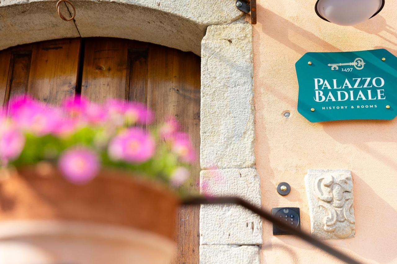Palazzo Badiale History&Rooms Atella エクステリア 写真